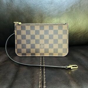 Louis Vuitton Neverfull PM Pouch Damier Ebene